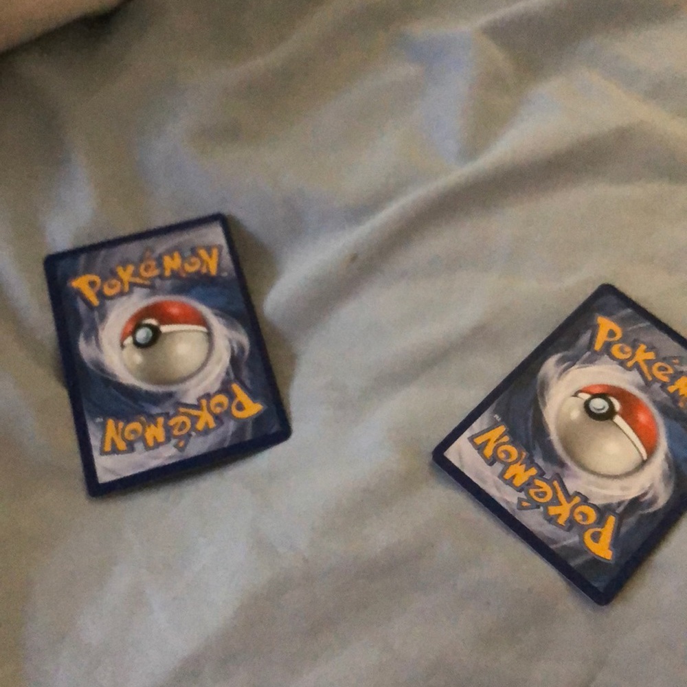 Ultra rare ho-ho GX///////and two mystery cards! - Picture 2 of 2